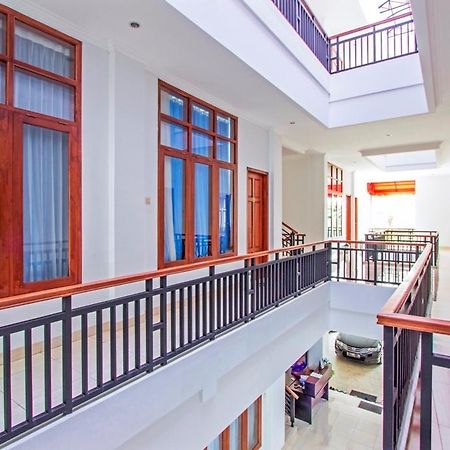 Hotel Reddoorz @ Plemburan Sleman  Exterior foto